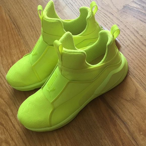 puma fierce neon yellow